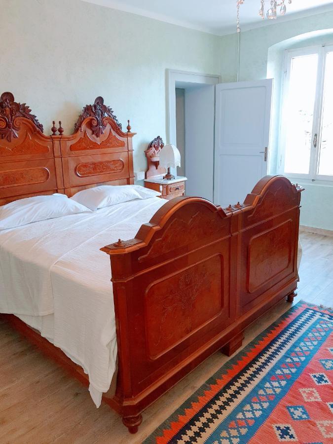 הוילה קסטלנואובו דל גארדה Casale Storico Enzo מראה חיצוני תמונה