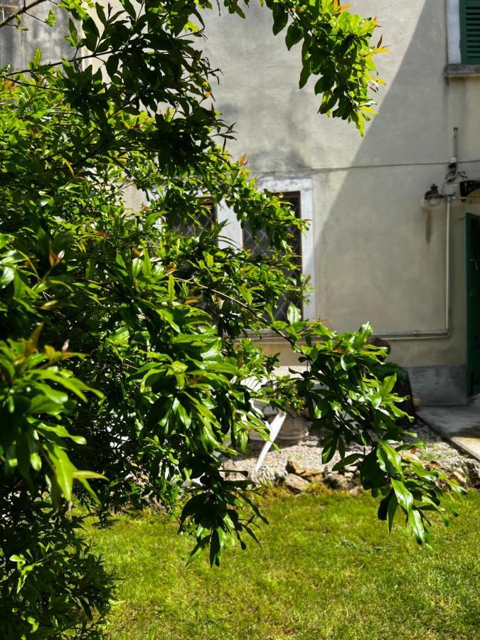 הוילה קסטלנואובו דל גארדה Casale Storico Enzo מראה חיצוני תמונה