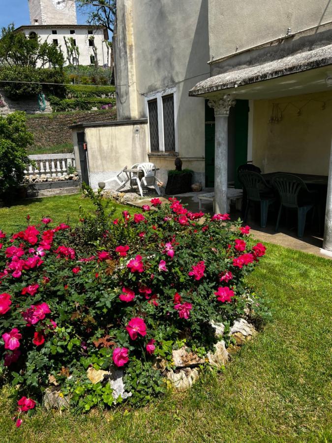 הוילה קסטלנואובו דל גארדה Casale Storico Enzo מראה חיצוני תמונה